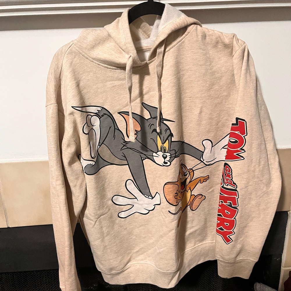 Junior’s Tom and Jerry Hoodie